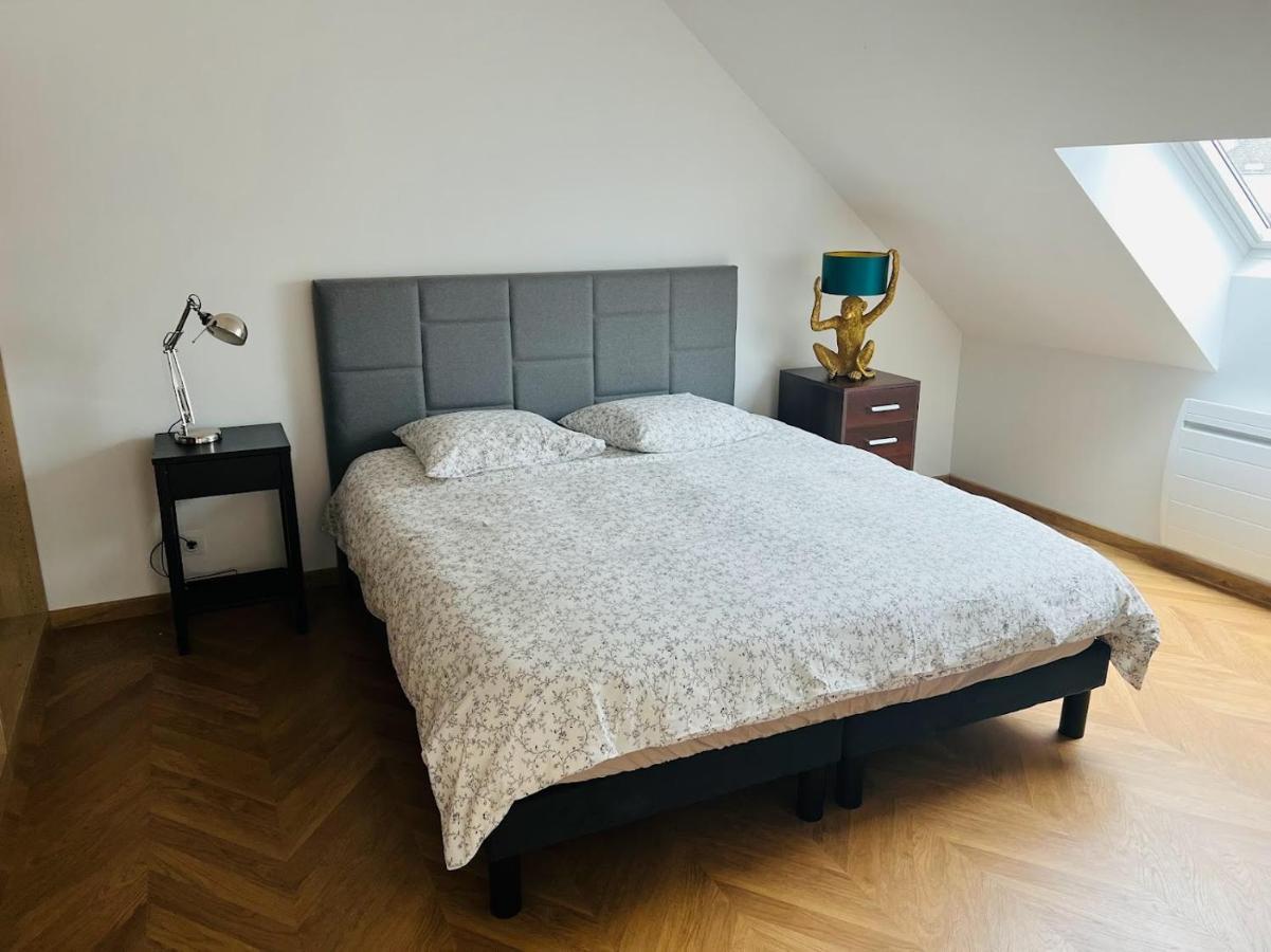 Elegant T4 Centre Reims/Parking Prive Apartment Exterior photo