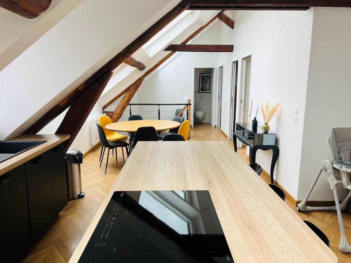 Elegant T4 Centre Reims/Parking Prive Apartment Exterior photo
